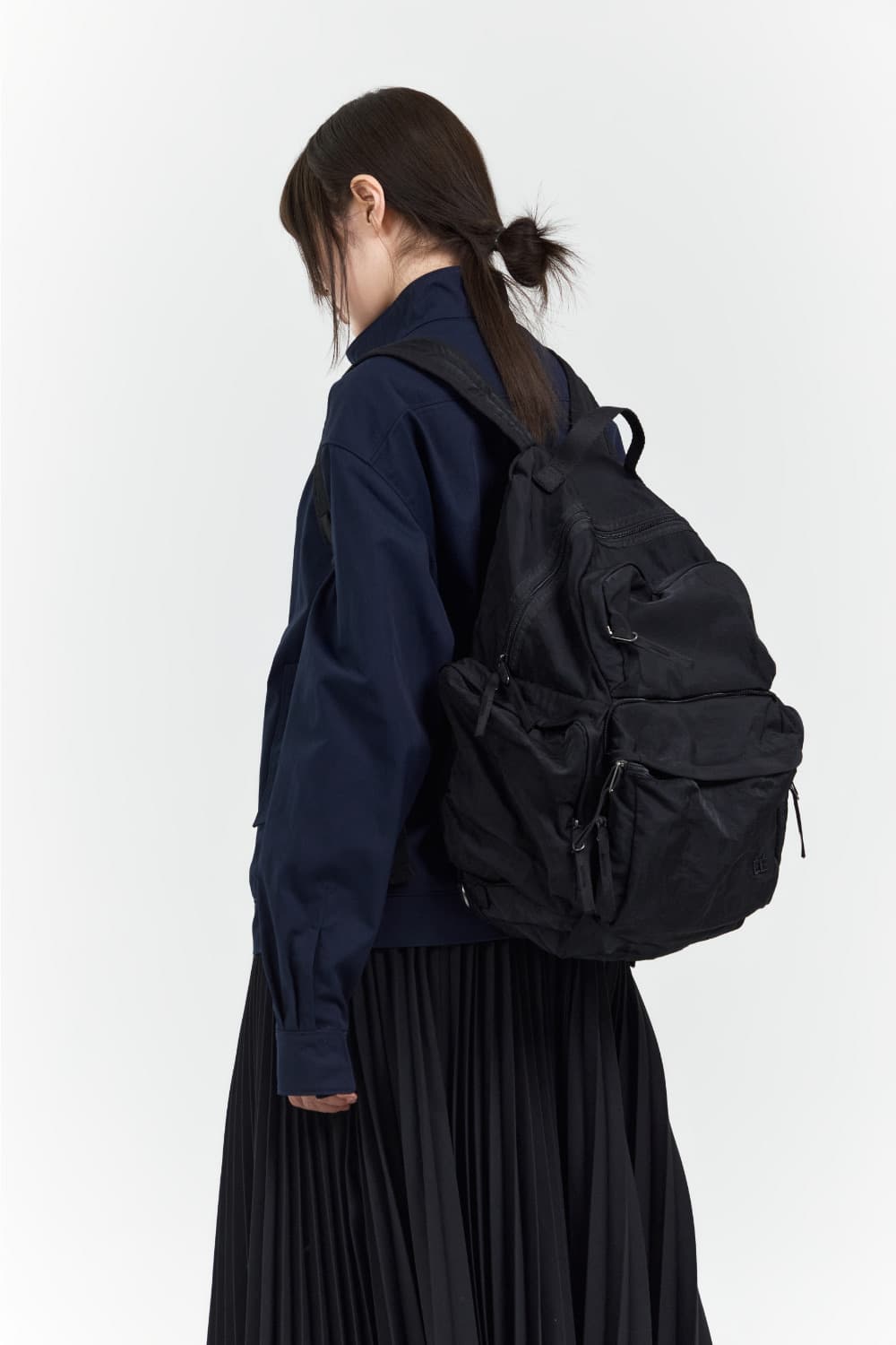 EE POCKET BACKPACK (MEDIUM) BLACK 상품이미지4