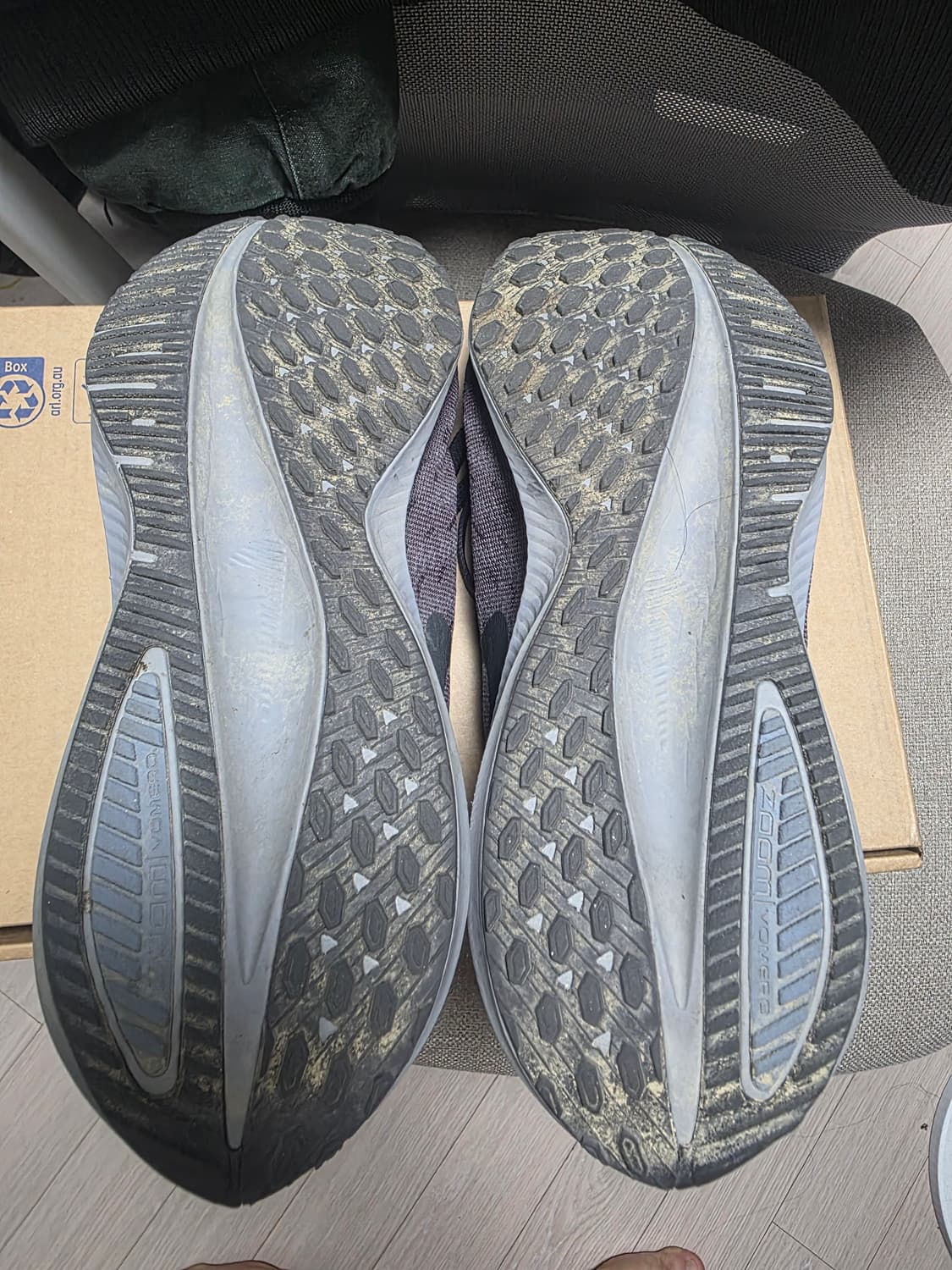 나이키 에어 줌 보메로14 265 상품이미지6