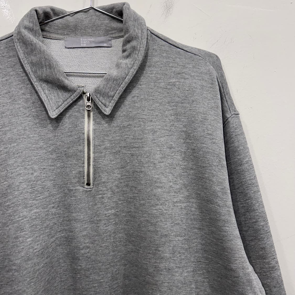 에잇세컨즈 카라 반집업 럭비 맨투맨 상품이미지1