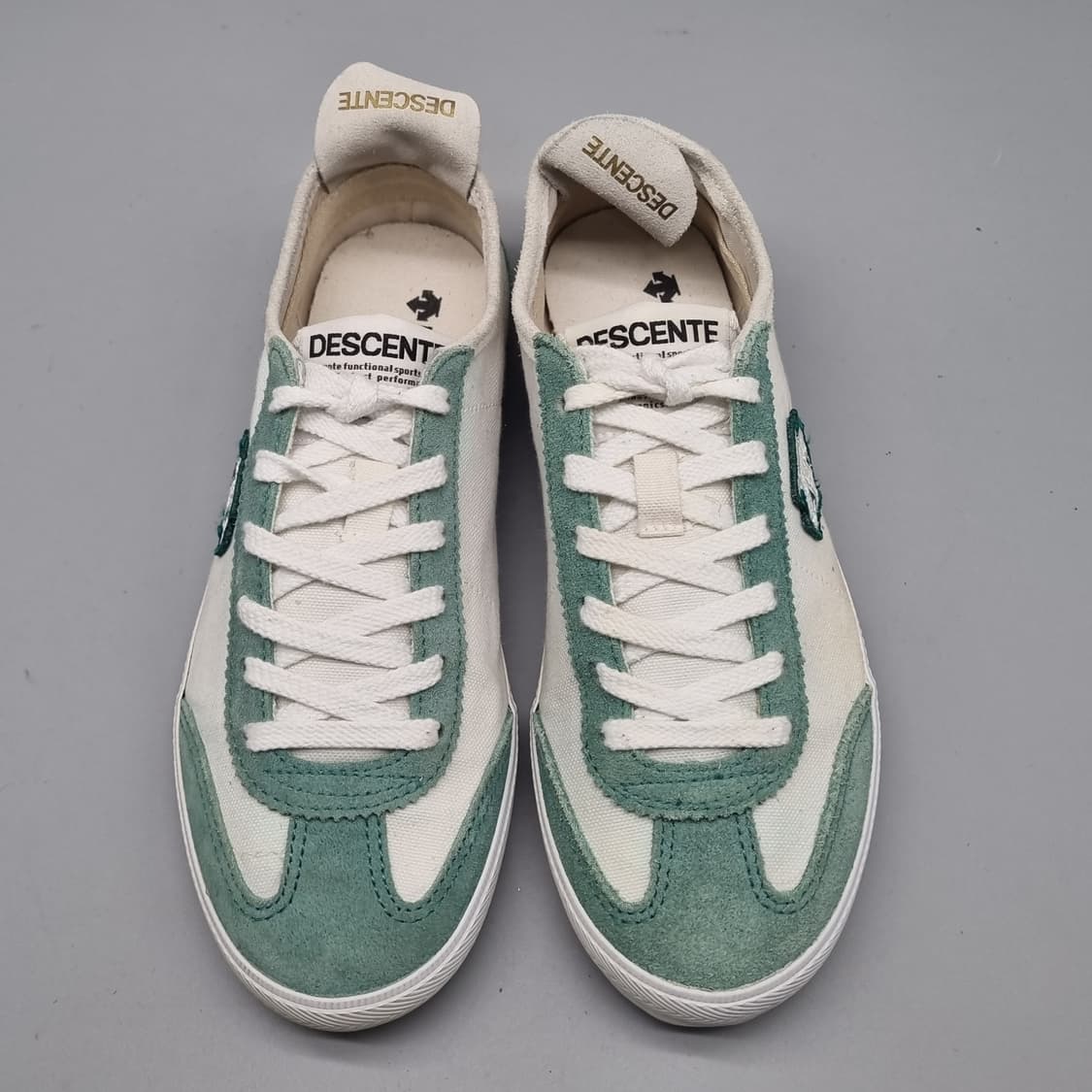 데상트 크론템포 스니커즈 230 상품이미지2