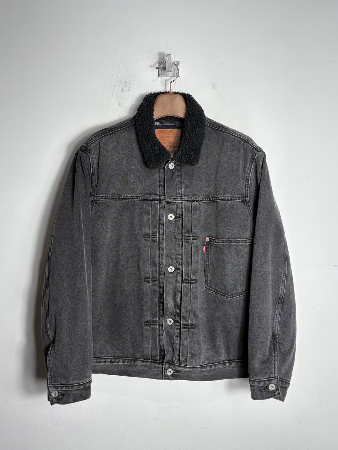 Levis 리바이스 프리미엄 시어링 카라 흑청 쉐르파 데님 자켓 1세대 상품이미지1