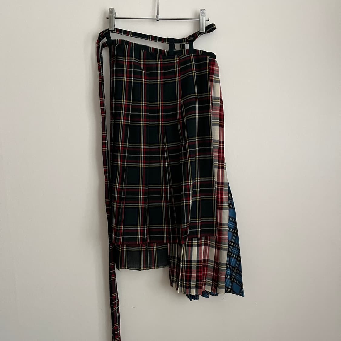 facetasm tartan check wrap skirt 상품이미지5