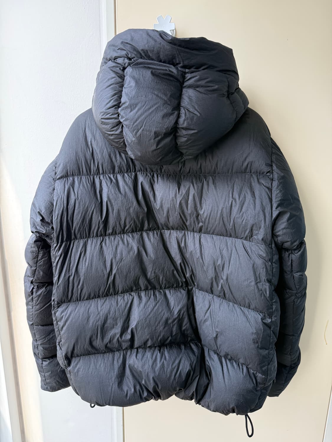 텐씨 알파인 다운 자켓 블랙 상품이미지2