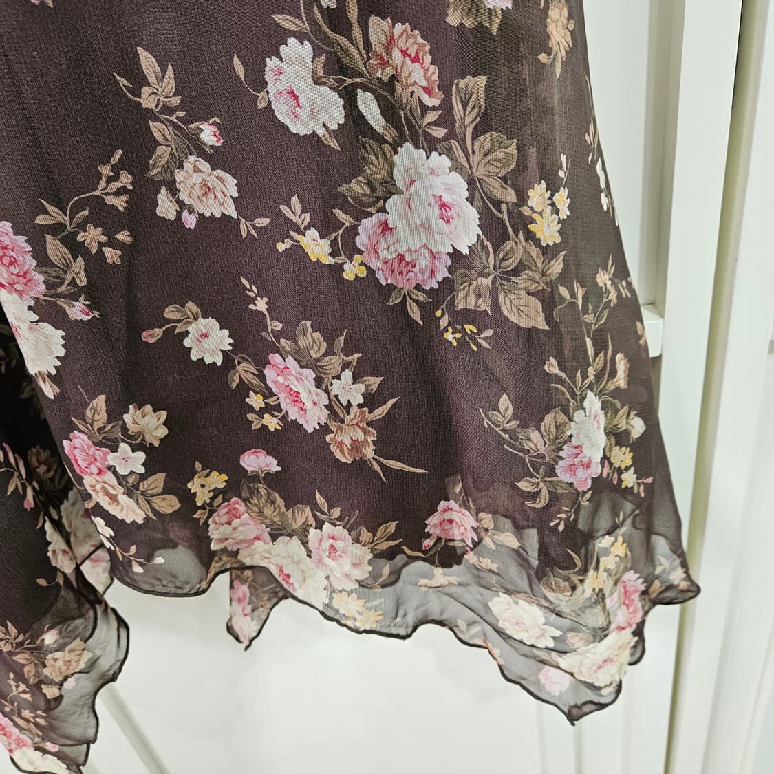 리즈리사(LIZ LISA) 고전라벨 초코 로즈 쉬폰 원피스 상품이미지6