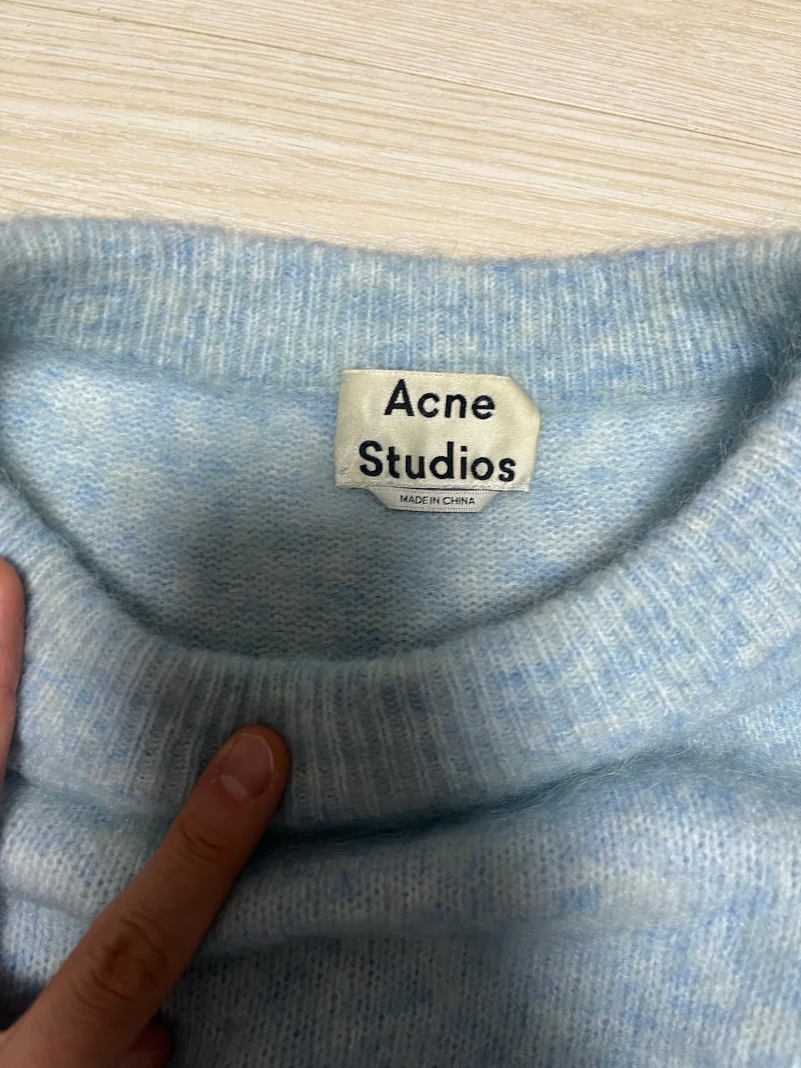 acne studio dramatic moh 스웨터 상품이미지3