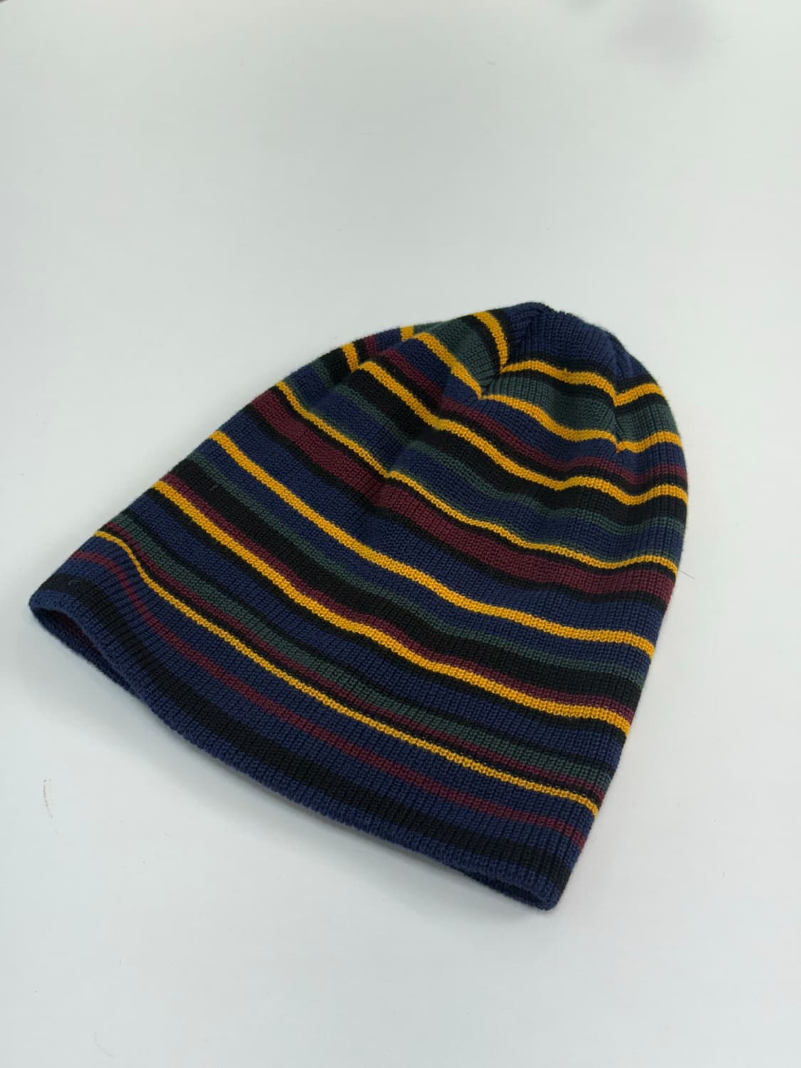 빔즈 2024fw 스트라이프 비니 상품이미지1