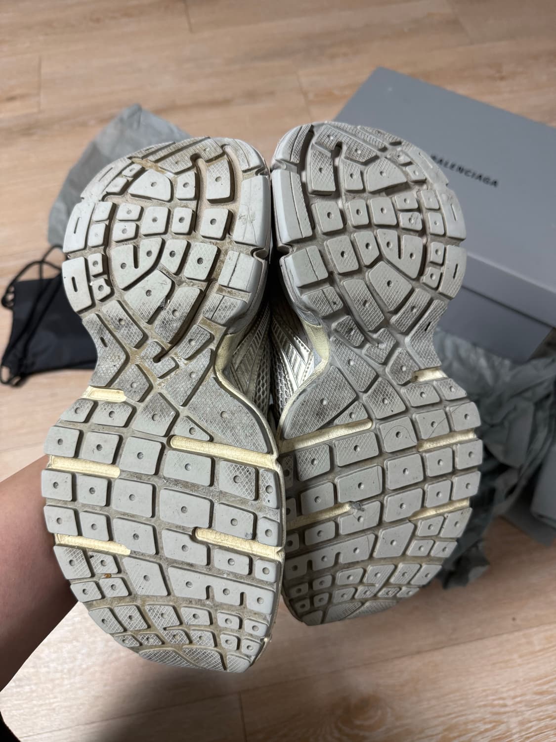 [40]발렌시아가 3XL 에그쉘 상품이미지4