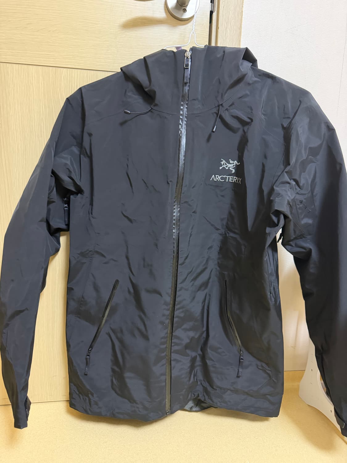 아크테릭스 바람막이 패딩 자켓 상품이미지1