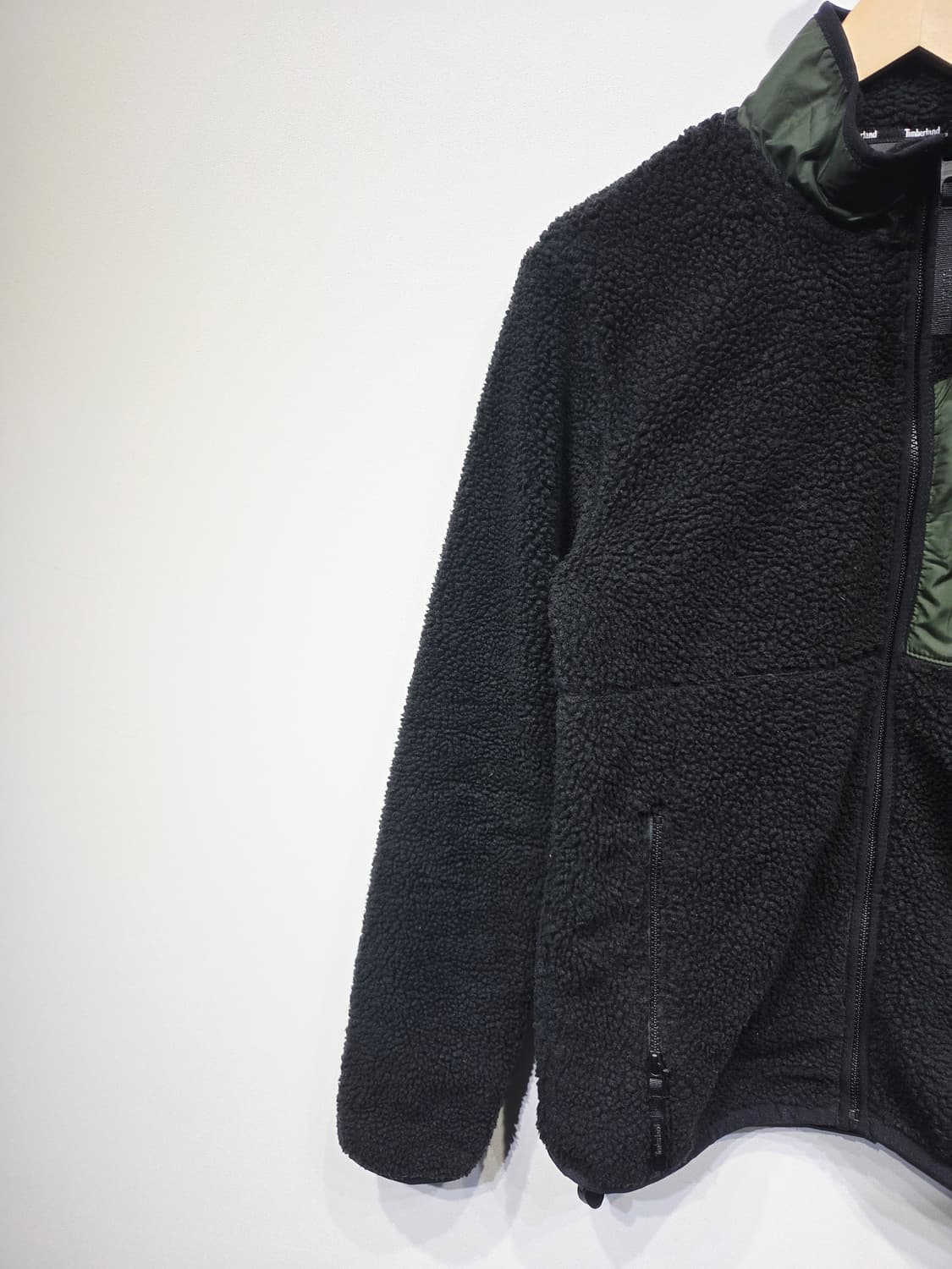 팀버랜드 블랙 카키 배색 보아 플리스 뽀글이 모크넥 집업 자켓_S 상품이미지3