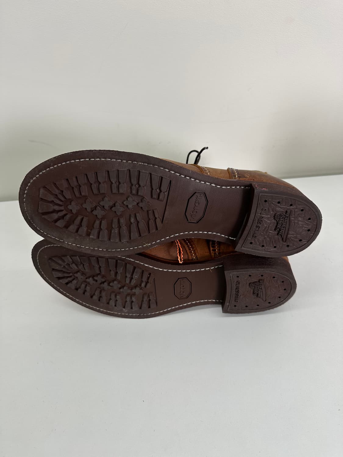 앤더슨벨 x 레드윙 아이언레인저 300 상품이미지3