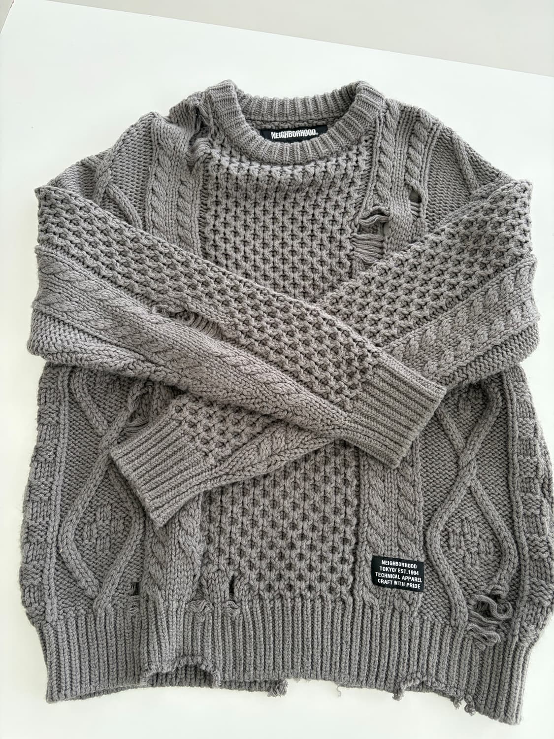 네이버후드 데미지드 스웨터 / m사이즈 상품이미지4