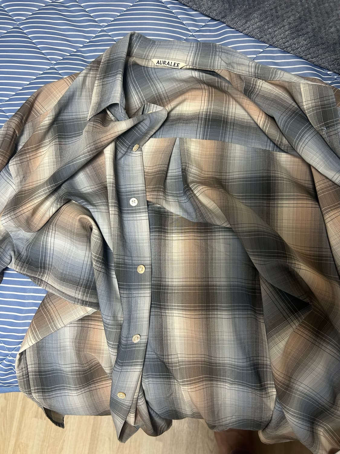 오라리 20aw 역작, 황금 컬러 및 사이즈 상품이미지1