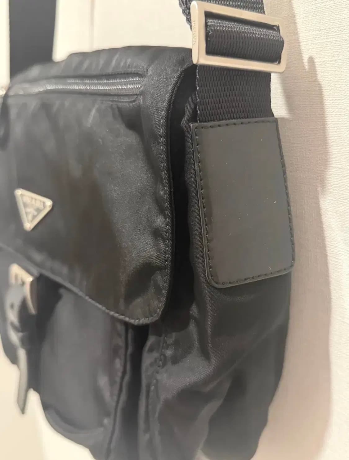 정품 프라다 포코노 나일론 메신저백 크로스백 주우재백 숄더백 상품이미지5