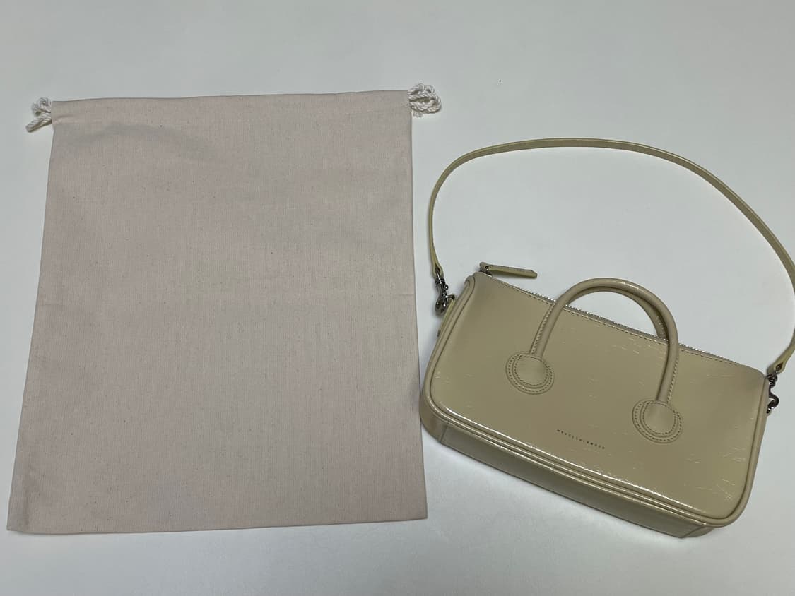 마지셔우드 지퍼 스몰 버터 크링클 상품이미지3