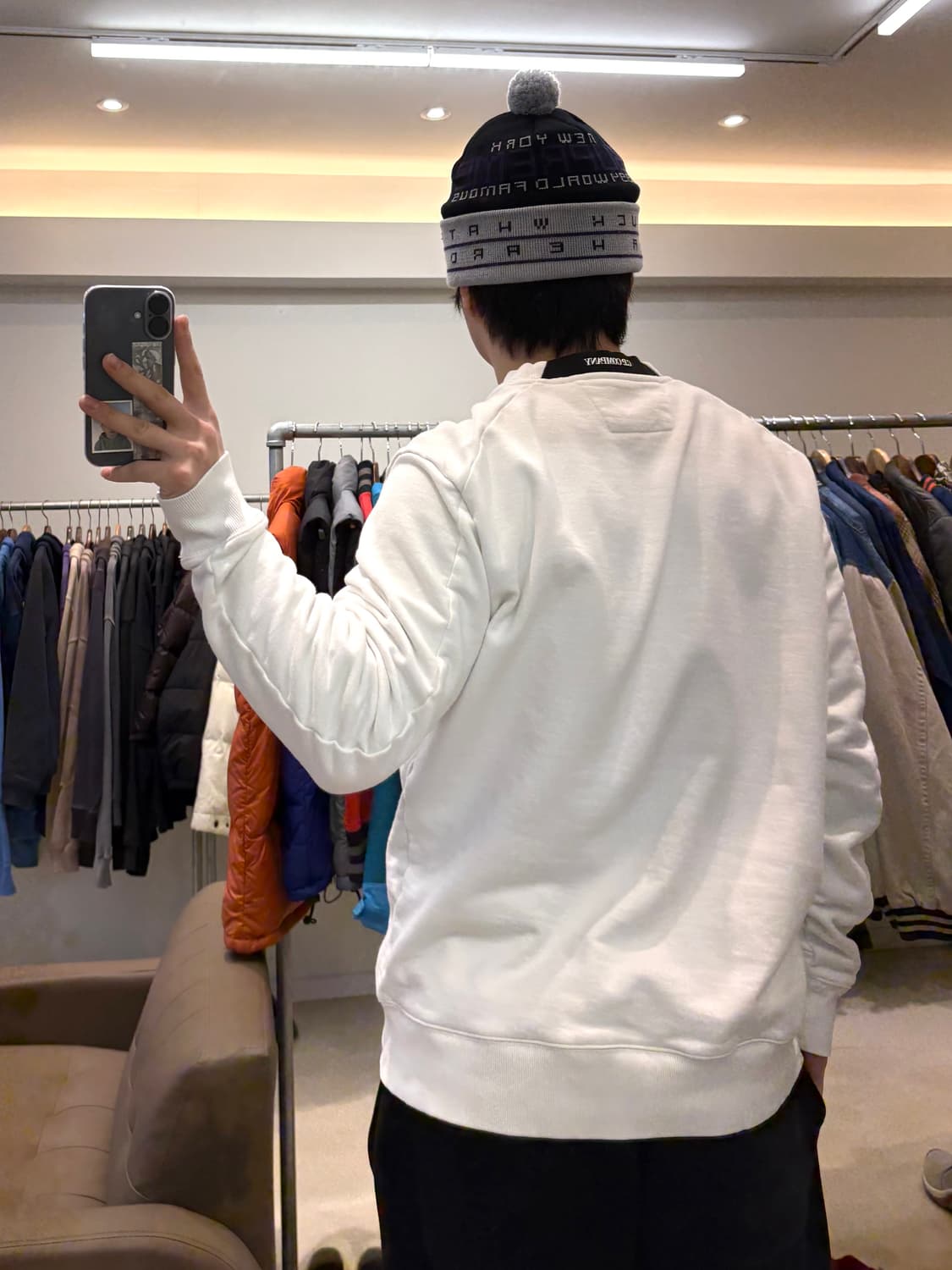 C.P. 컴퍼니 다이애그널 레이즈드 렌즈 와펜 맨투맨 상품이미지9