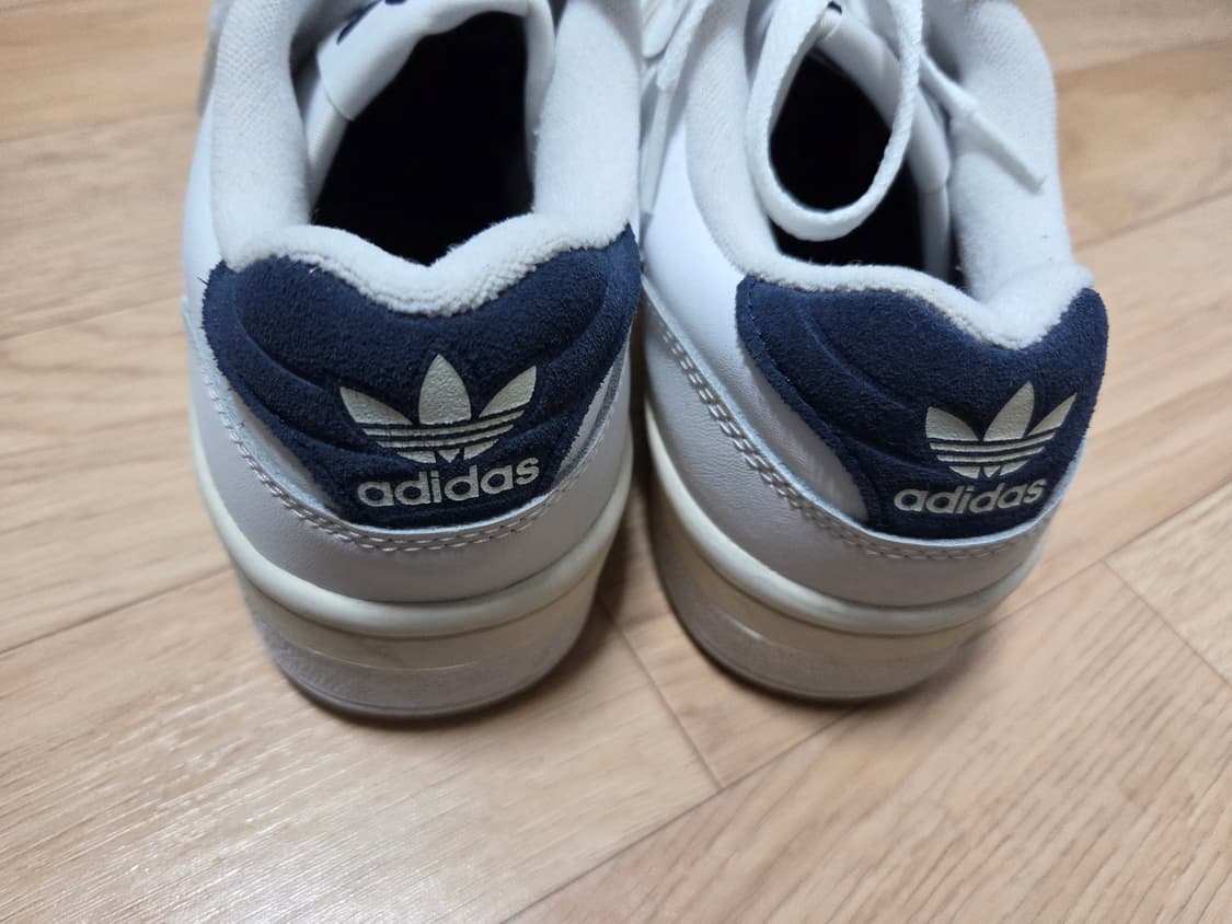 아디다스 라이벌리 로우 255 팝니다 상품이미지3