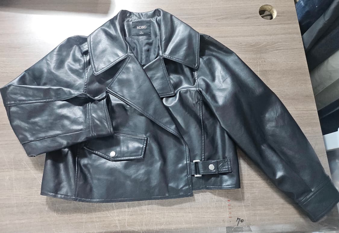 MIXXO 크롭 인조가죽 자켓 L 상품이미지1