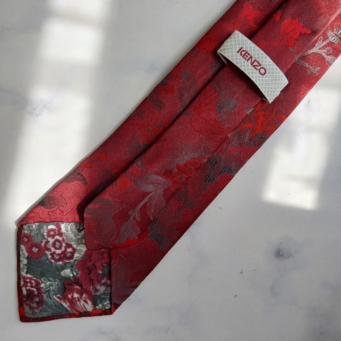 겐조 실크 와인 플라워 자카드 넥타이 8.8cm A+등급 K2301
 상품이미지7