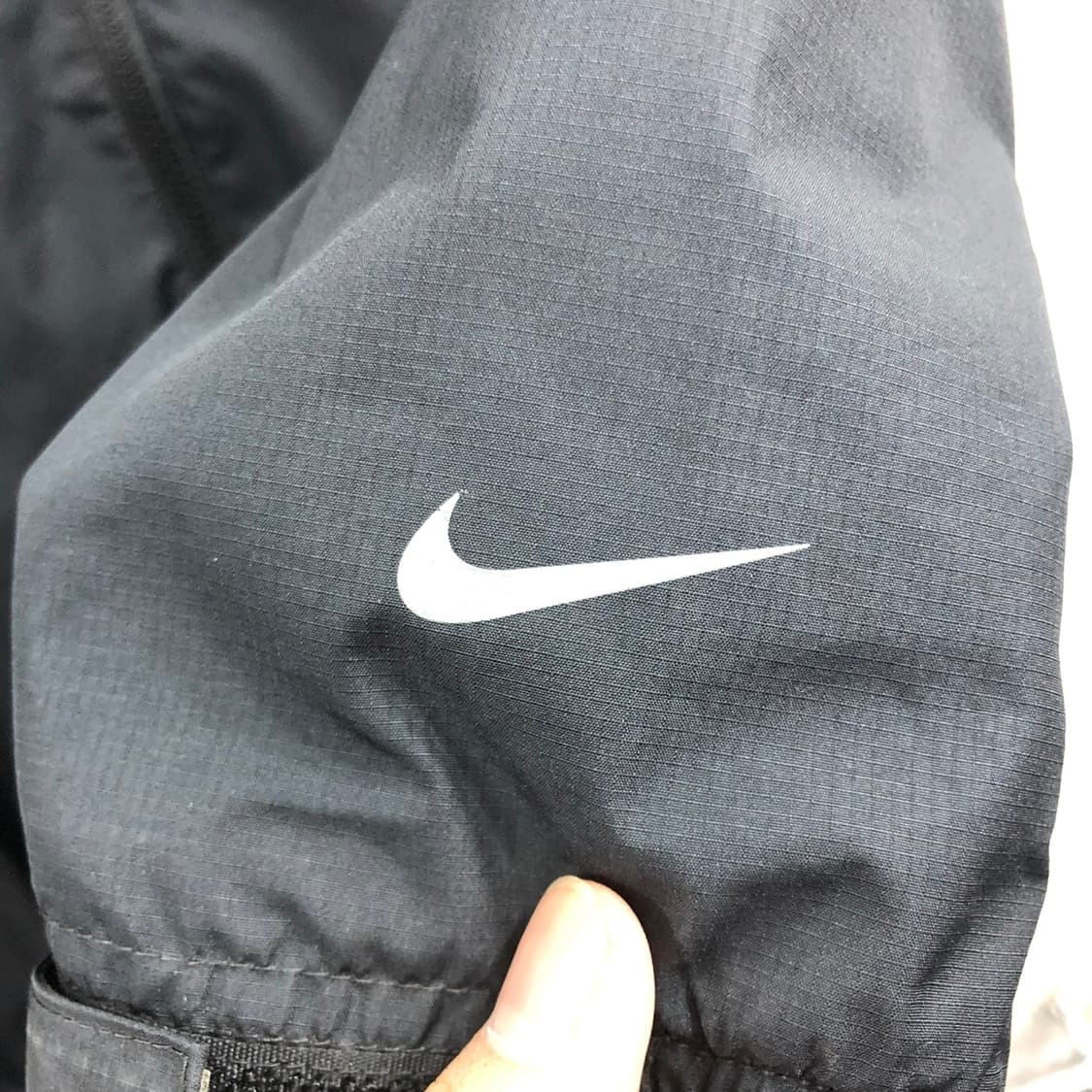 나이키 ACG 바람막이 상품이미지5