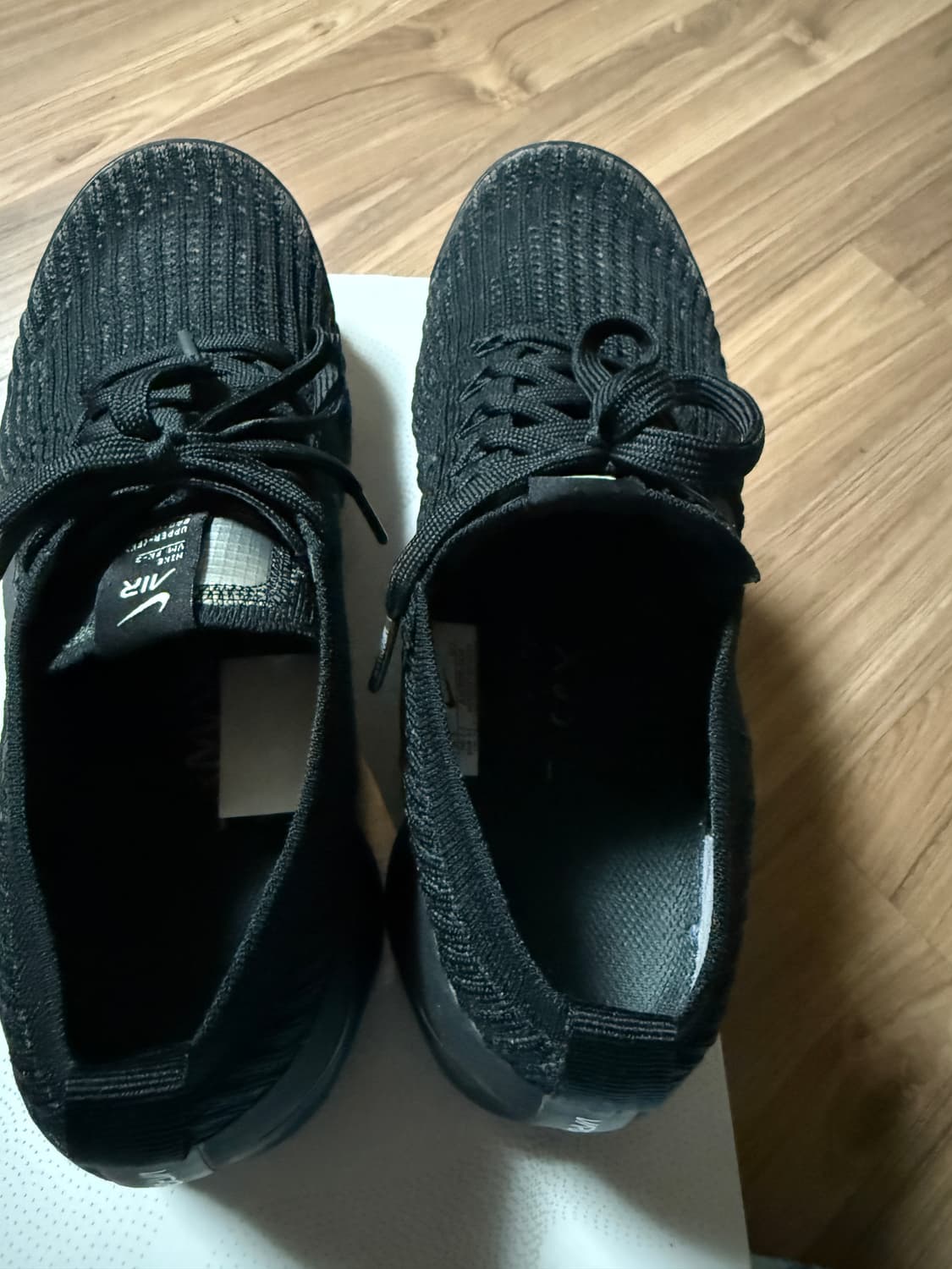 나이키 베이퍼맥스 플라이니트3 트리플블랙 상품이미지3