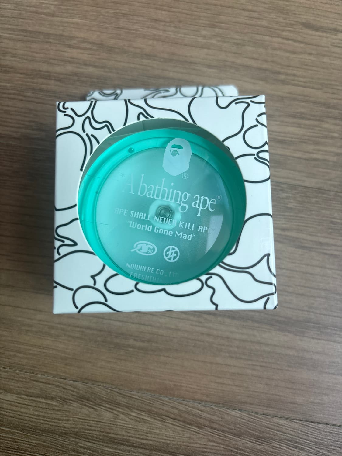 베이프 x 프레시띵즈 반투명 요요 그린 상품이미지1