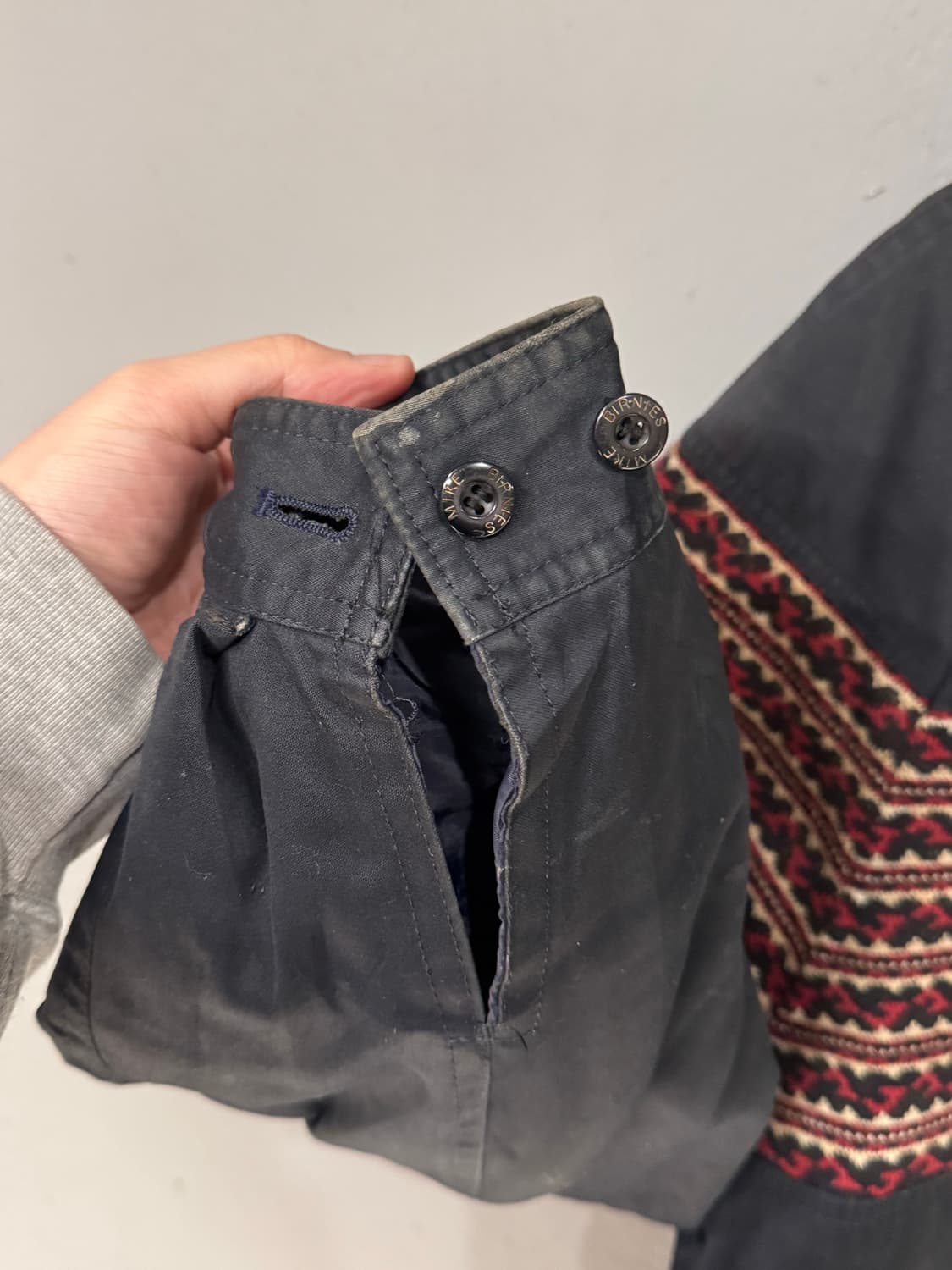 90s 마이크버니즈 에스닉 레더 봄버자켓 상품이미지9