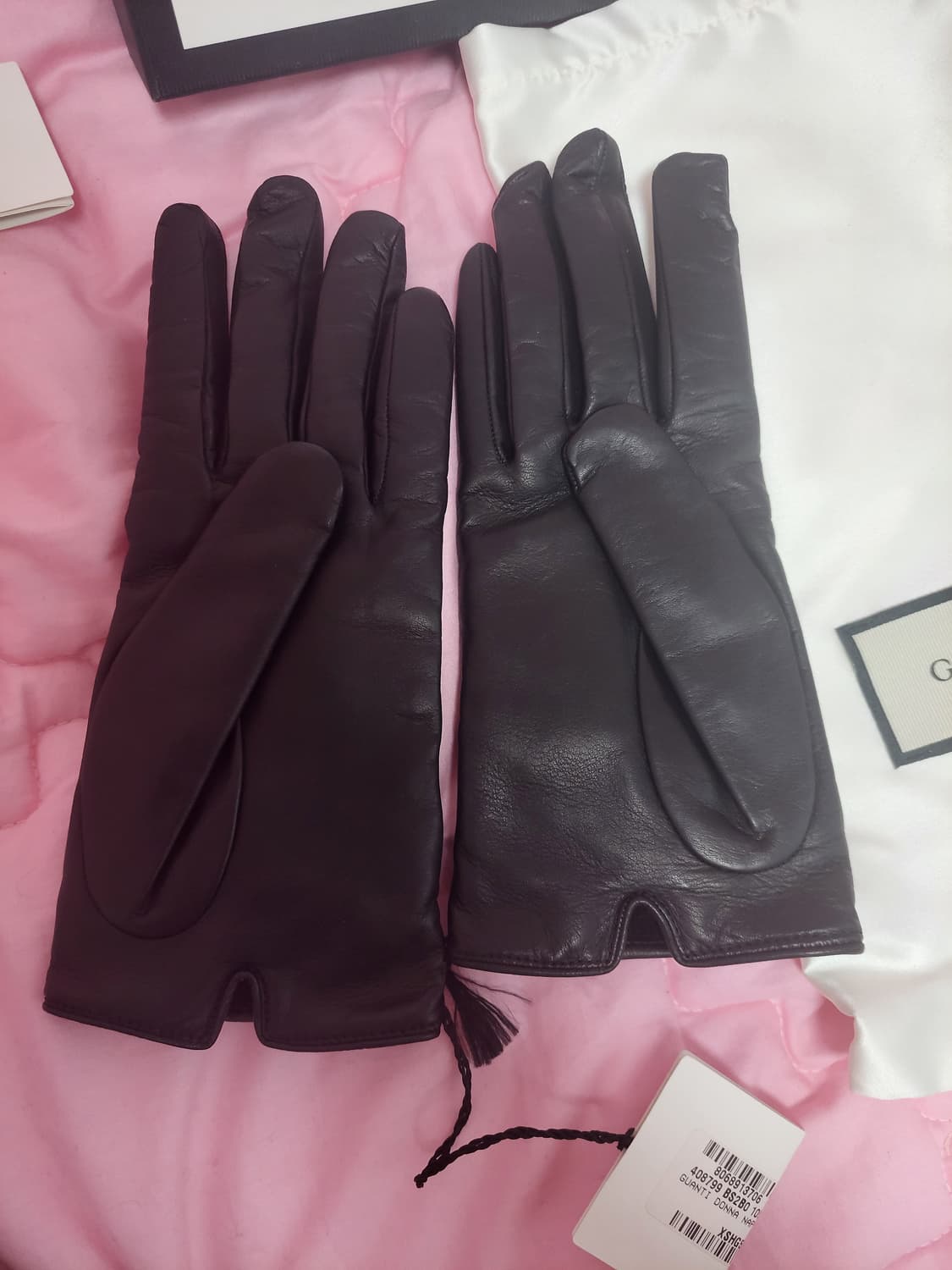 정품)급처미사용새상품!구찌 리본 꿀벌 양가죽 장갑 고이비토보증서사진첨부 상품이미지8