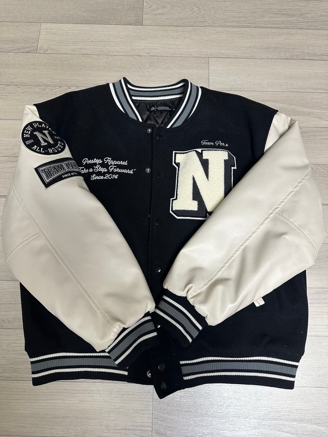 퍼스텝 바시티 자켓 상품이미지1