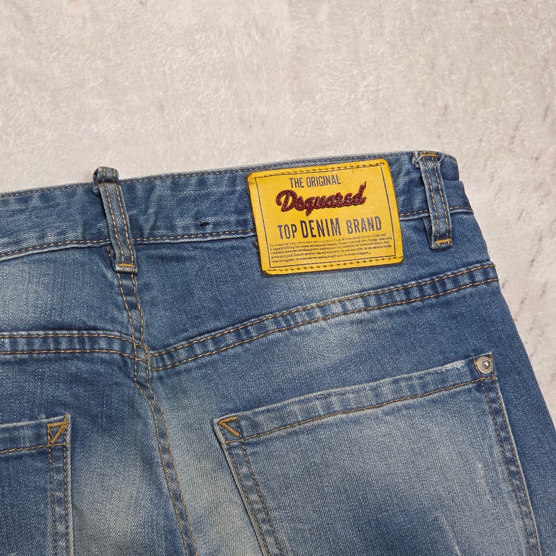 디스퀘어드2 옐로우패치 슬림바이커핏 팬츠 상품이미지2