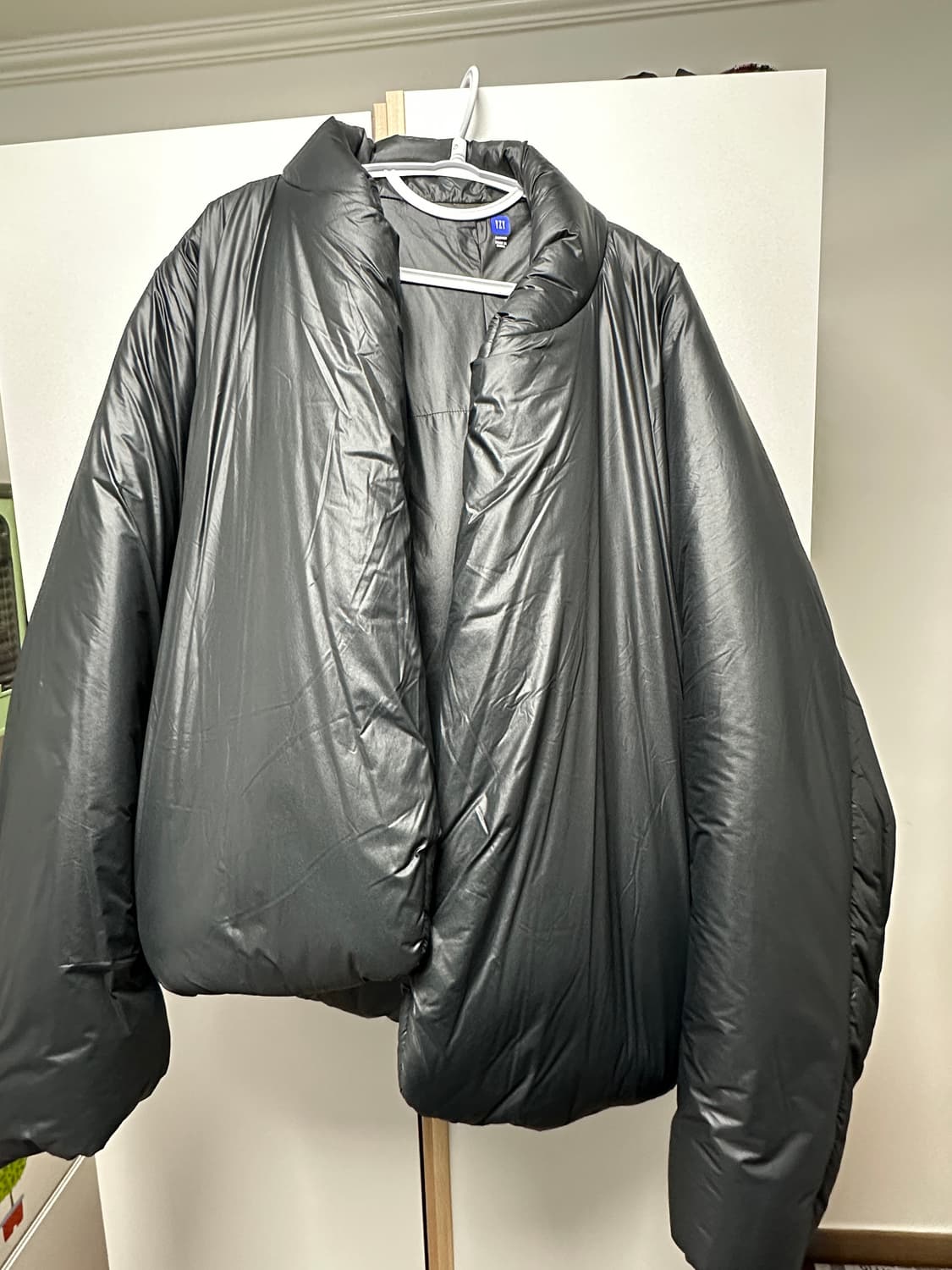 이지 갭 엔지니어드 바이 발렌시아가 라운드 자켓 2 블랙 패딩 상품이미지1