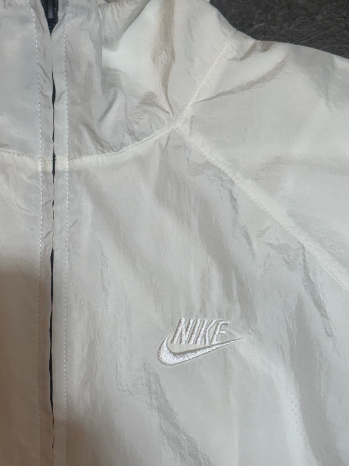 나이키 빅스우시 바람막이 잠바 M 상품이미지4