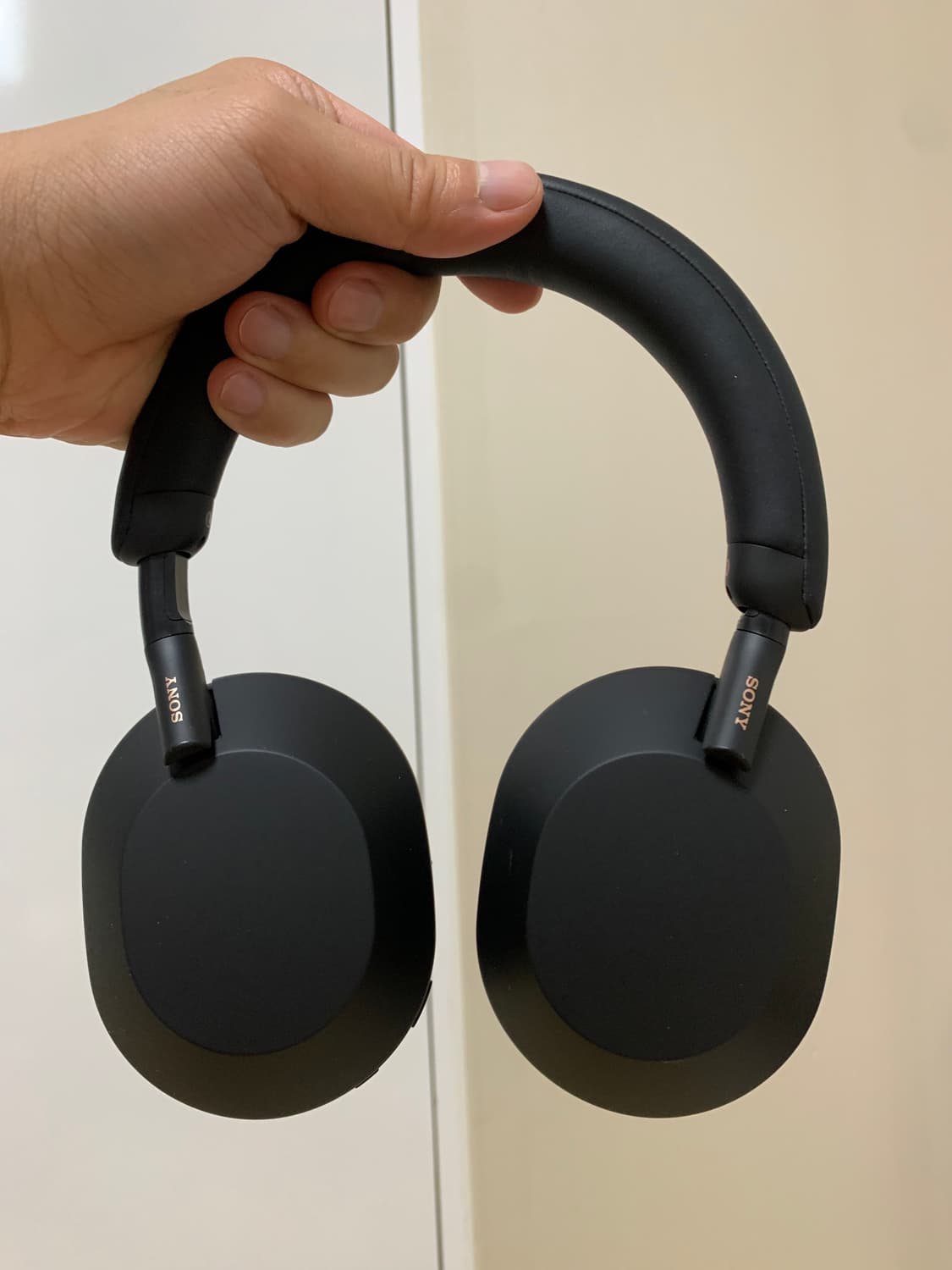 [새상품] 소니 SONY WH-1000XM5 무선 헤드폰 블랙 (정품) 상품이미지3