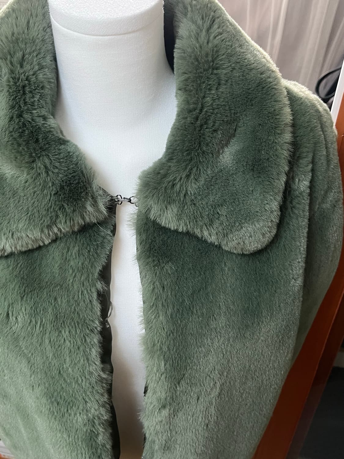 루루서울 그린 퍼자켓 상품이미지5