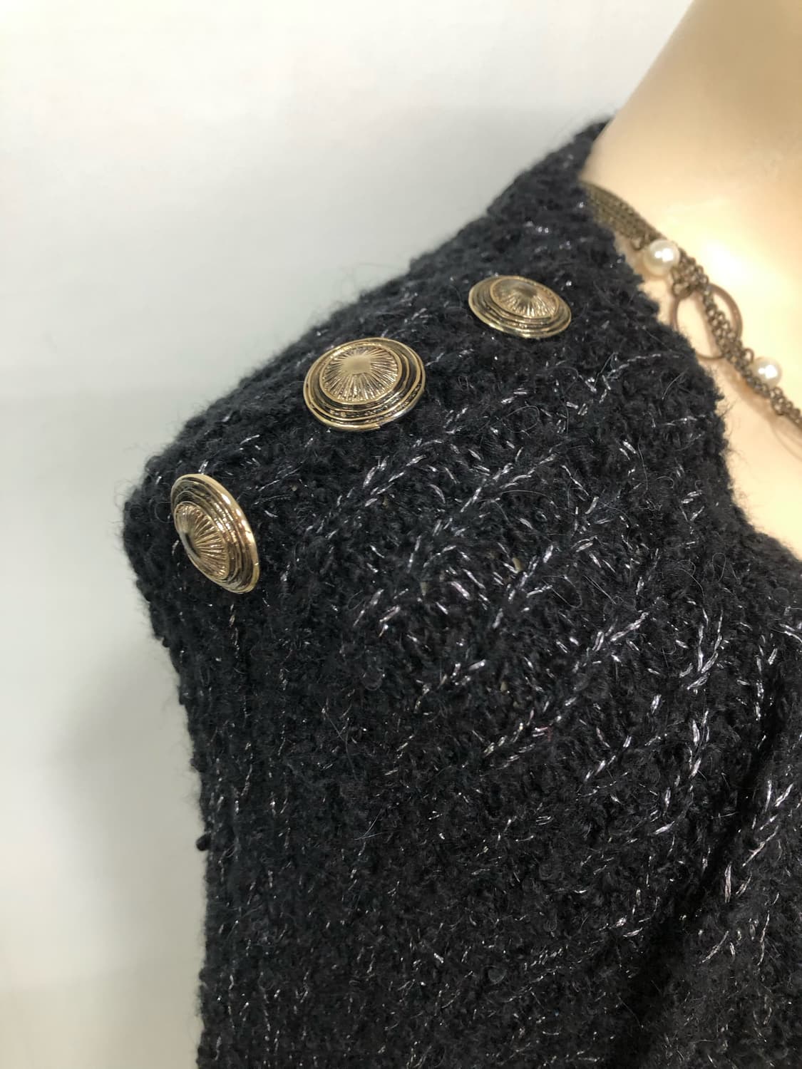 gold button point glitter knit top 상품이미지4