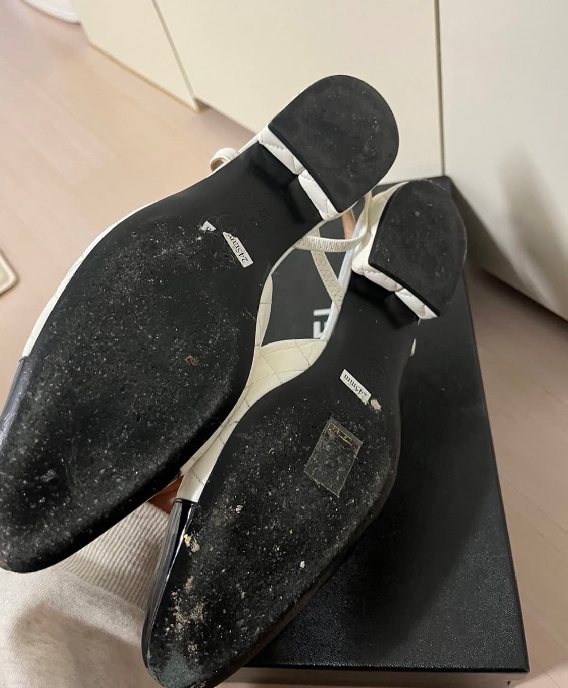 샤넬 슬링백 37.5 갤라리아 구매 상태 깨끗  상품이미지2