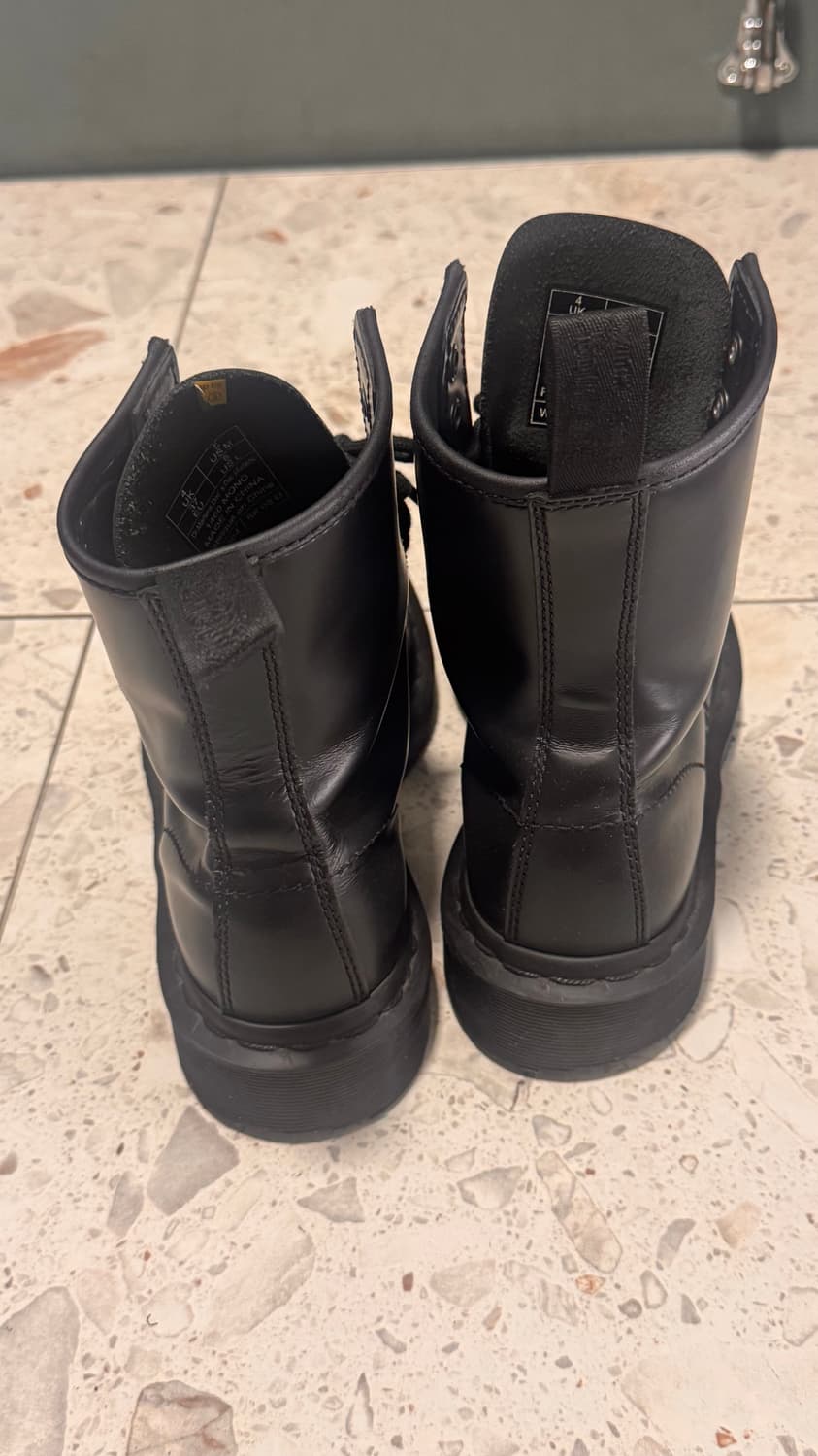 닥터마틴 1460 모노 부츠 블랙 거의 새상품 상품이미지3