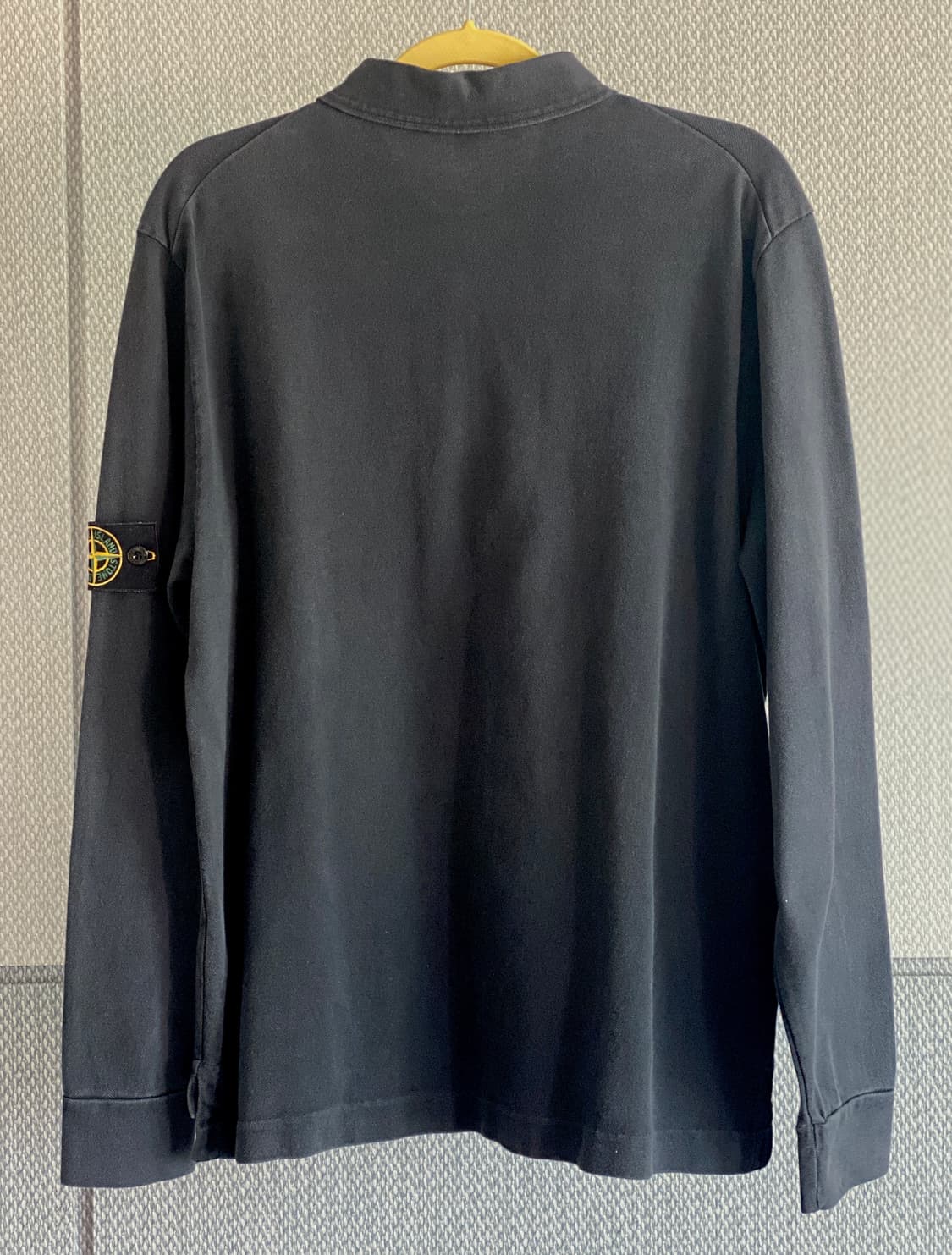  스톤아일랜드 와펜 면 워싱 소재 긴팔 티셔츠 100 (105 가능) 상품이미지3