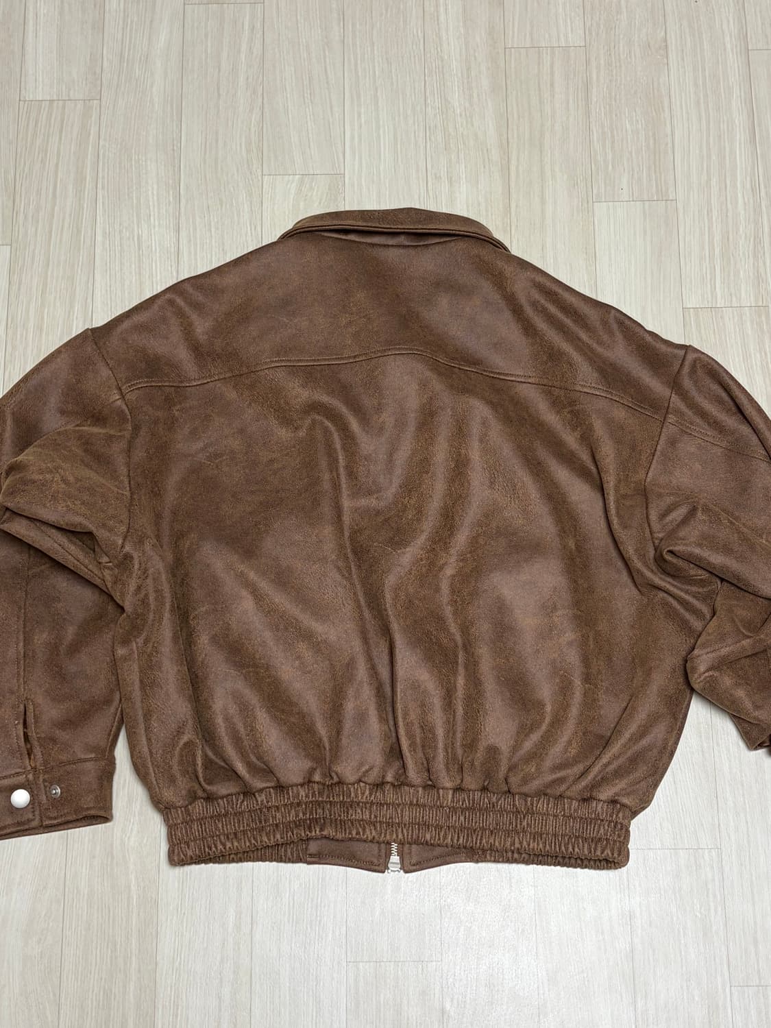 블랙모먼트 자켓 상품이미지2