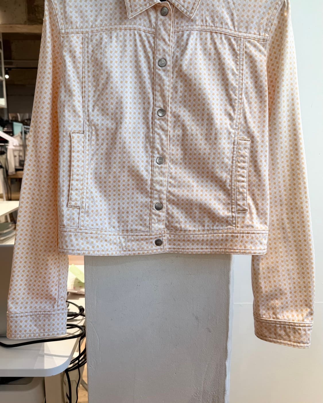 잔프랑코 페레 핑크 패턴 트러커 자켓  상품이미지6