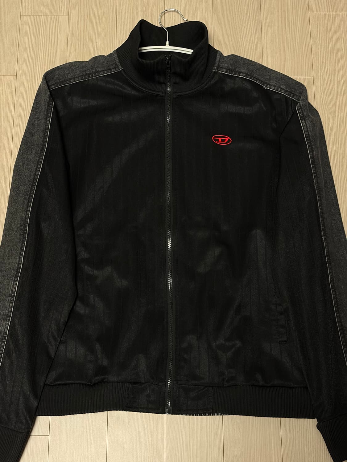 디젤 S-라커 패널 봄버 자켓 블랙 상품이미지1