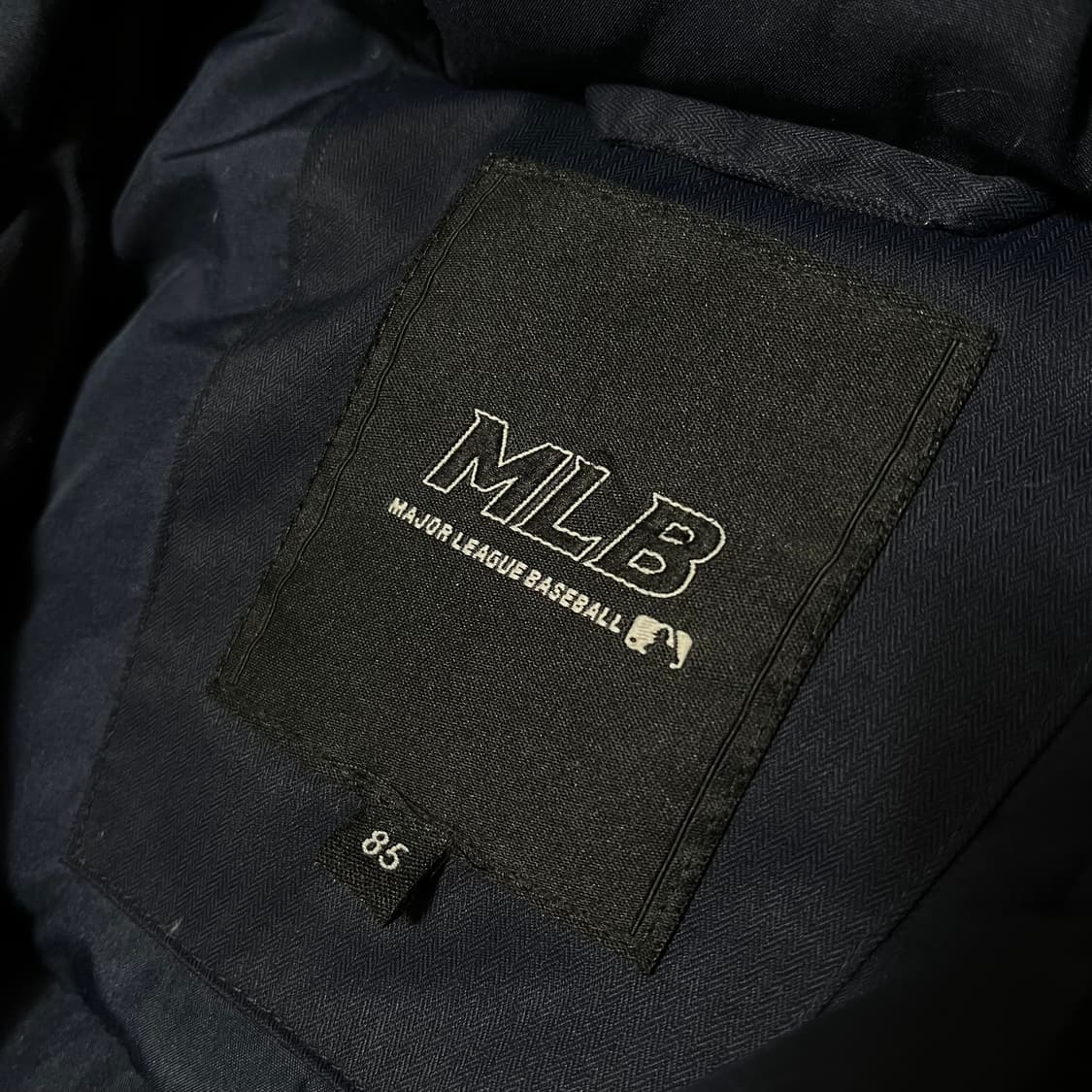 MLB 여성 구스다운 와펜 퍼후드 야상 패딩 XS/85 상품이미지5