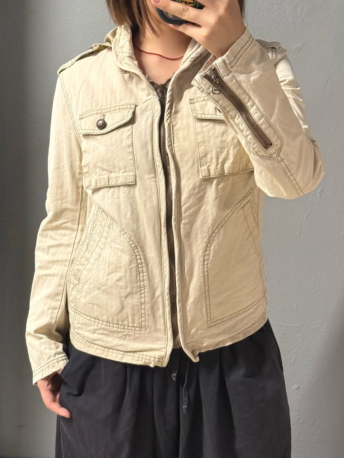 2-pocket stitch detail jacket 상품이미지3