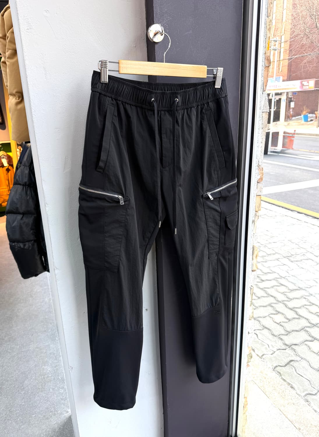 30/ 시스템옴므 X BTS 카고 조거팬츠 상품이미지4