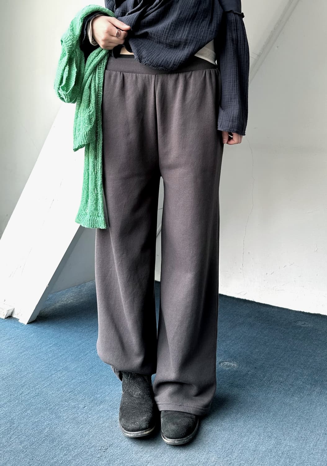 Design stitch wide sweat pants 상품이미지3