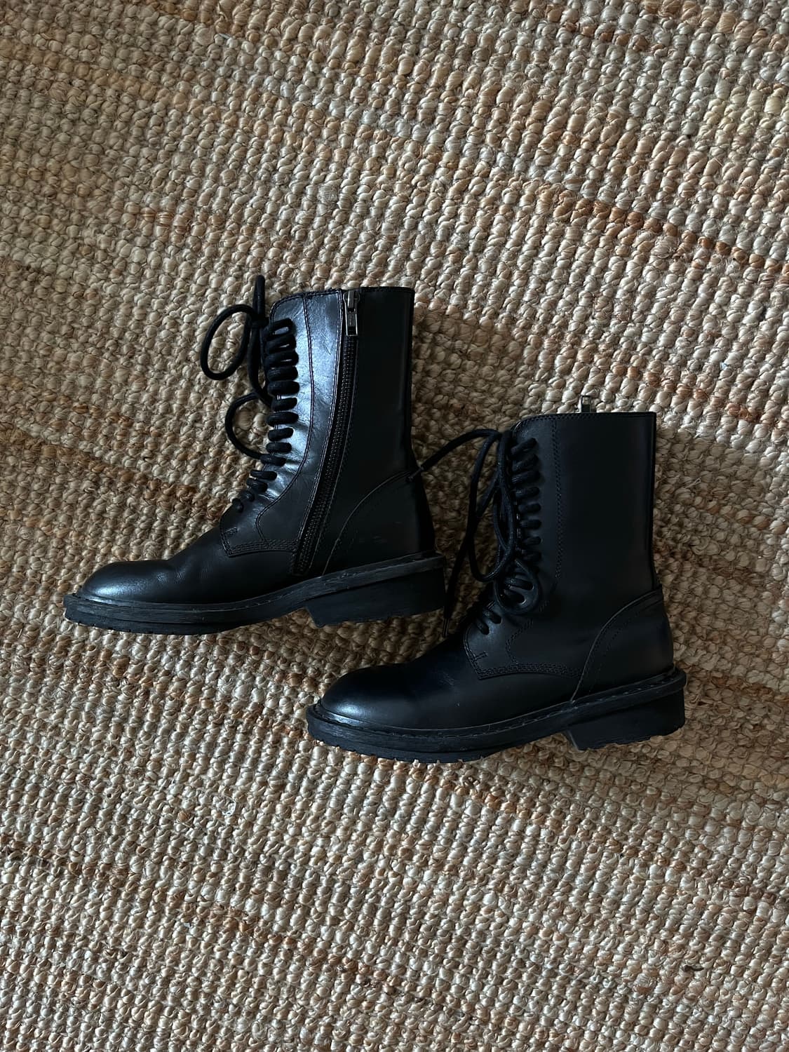 ANN DEMEULEMEESTER 앤 드뮐미스터 레이스업 부츠 36 상품이미지1