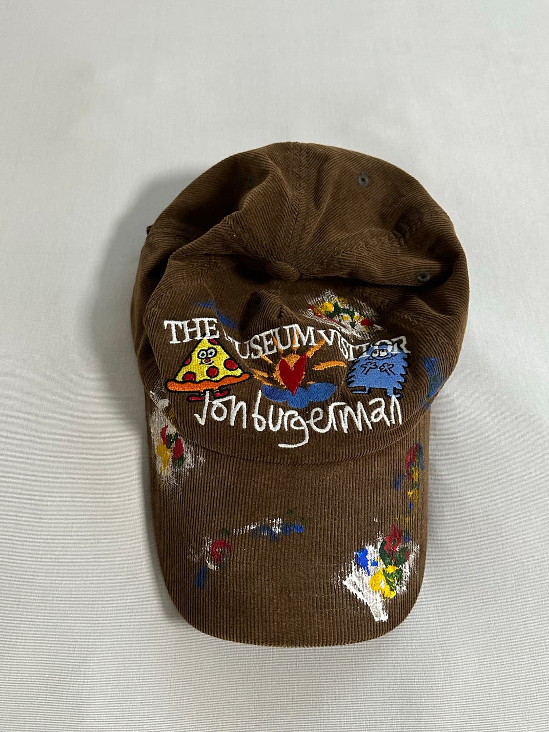 더뮤지엄비지터 존버거맨 볼캡 브라운 상품이미지1