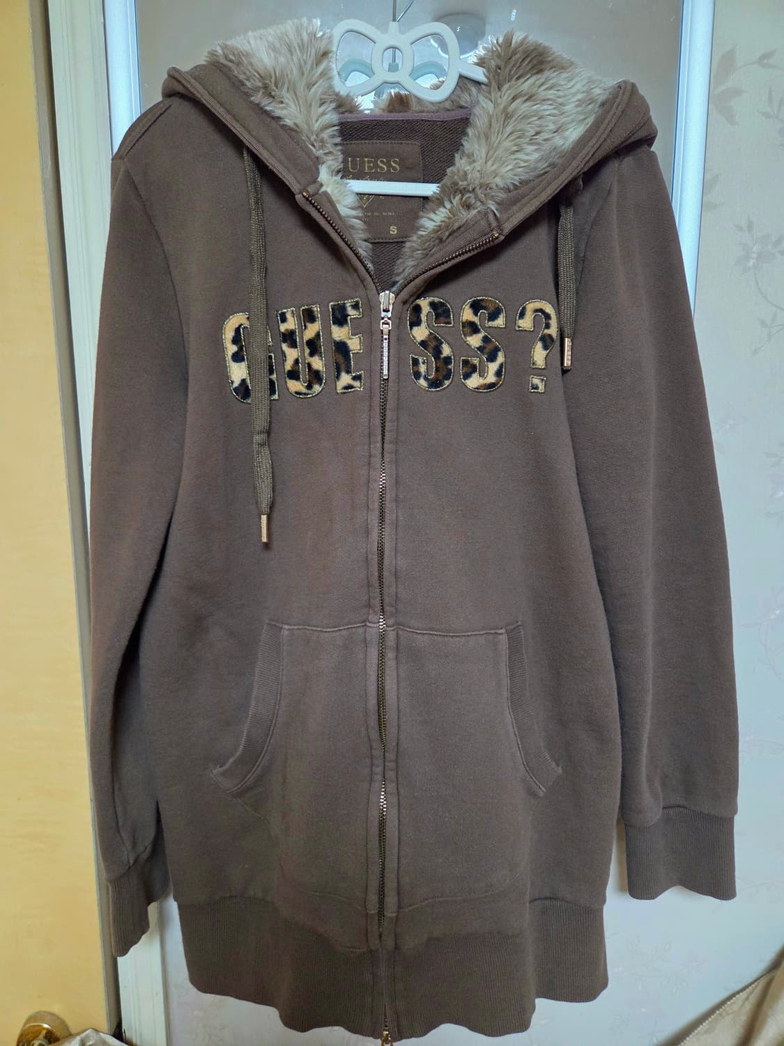 게스 레오파드 갸루st후드집업 상품이미지1