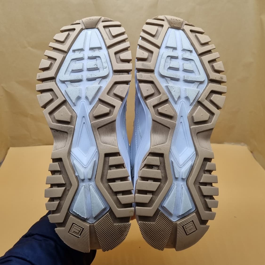 휠라 트렌스포즈3 운동화250. 상품이미지3