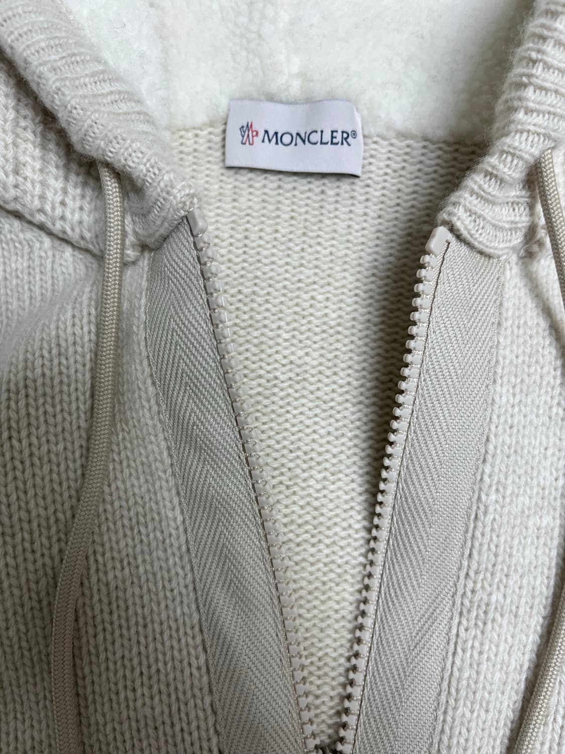 [xl] 정품 몽클레어 캐시미어 니트후드 상품이미지3