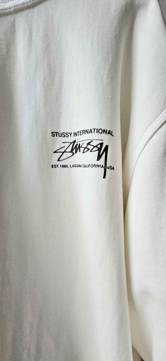 Stüssy 인터내셔널 로고 맨투맨  상품이미지3